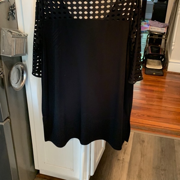 Clara Sun Woo laser cut out‎  top. Worn 2x - Picture 5 of 5